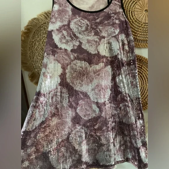 H&M sequin top - Picture 4 of 6